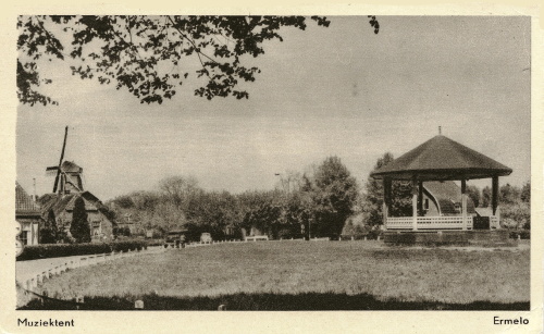 Afbeelding 1 – 4903 Fotocollectie gemeente Ermelo 3 – 8722 Muziektent Ermelo